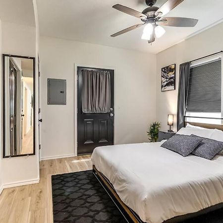 Stylish & Serene Modern Retreat 巴特尔斯维尔 外观 照片